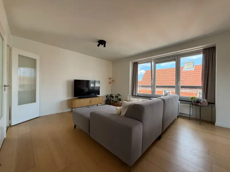 Leuk gerenoveerd hoekappartement met terras nabij Patershol & Dok Noord foto 6