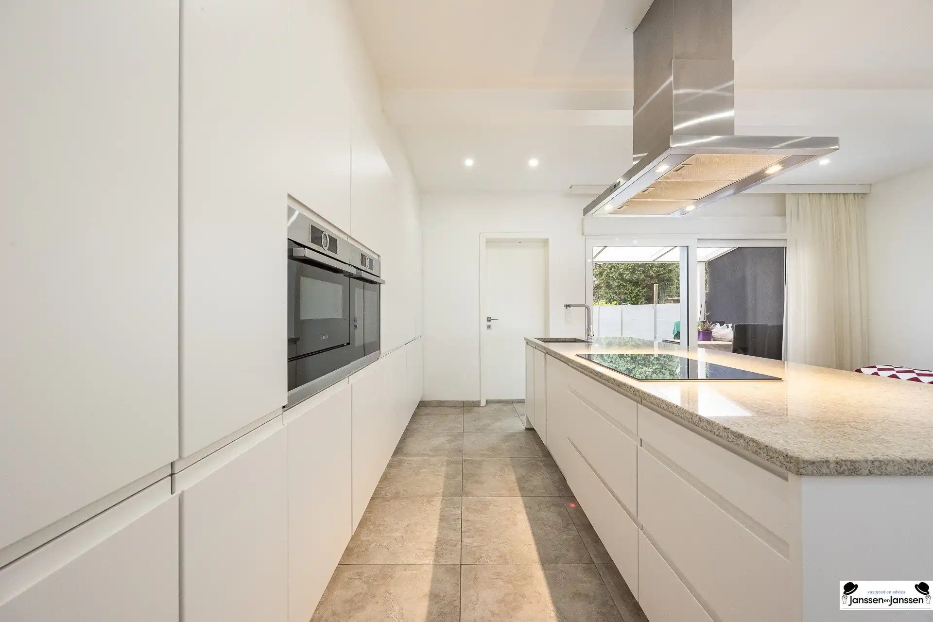 Energiezuinige woning op een top locatie in Merksem! foto 10