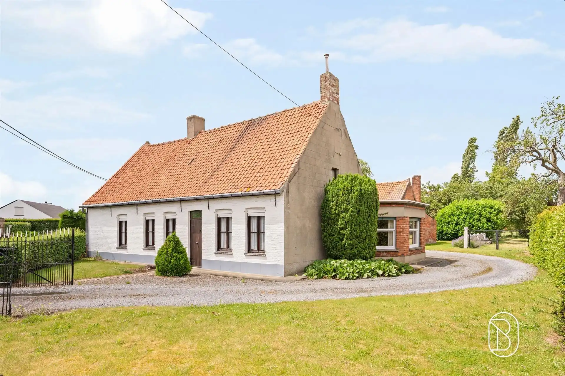 Prachtig gelegen af te breken woning op 5800m2 foto 2
