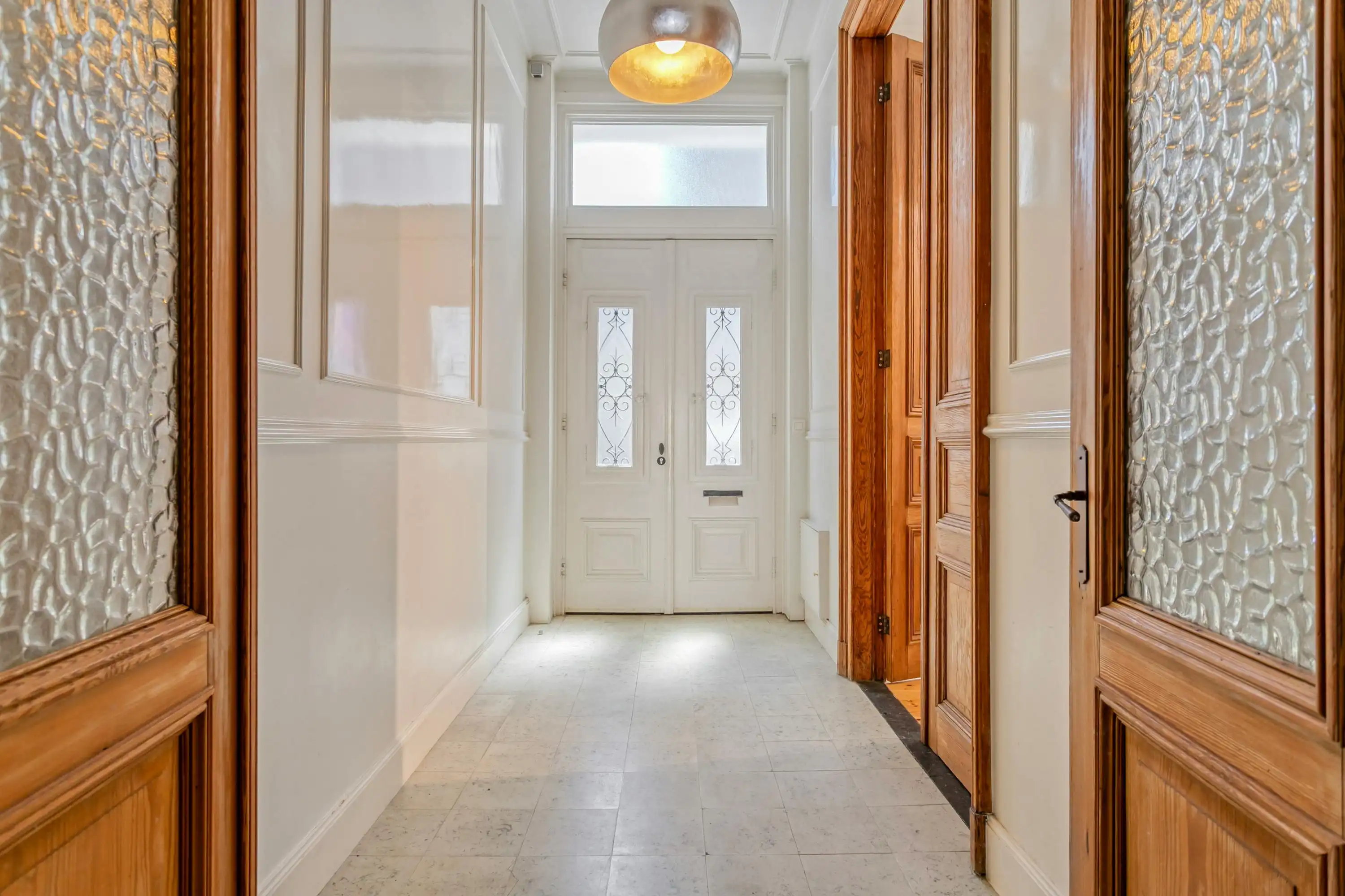 Authentieke burgerwoning met 4 slaapkamers in hartje Roeselare foto 3