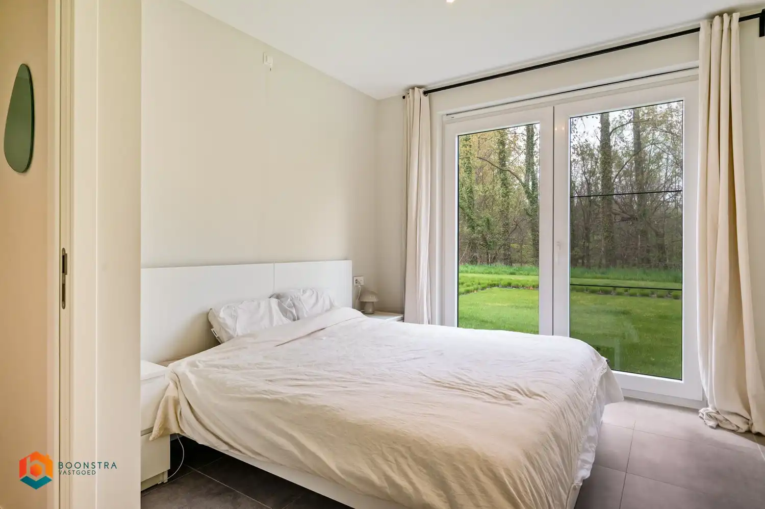 Prachtig nieuwbouw app. met 2 slpkrs foto 9