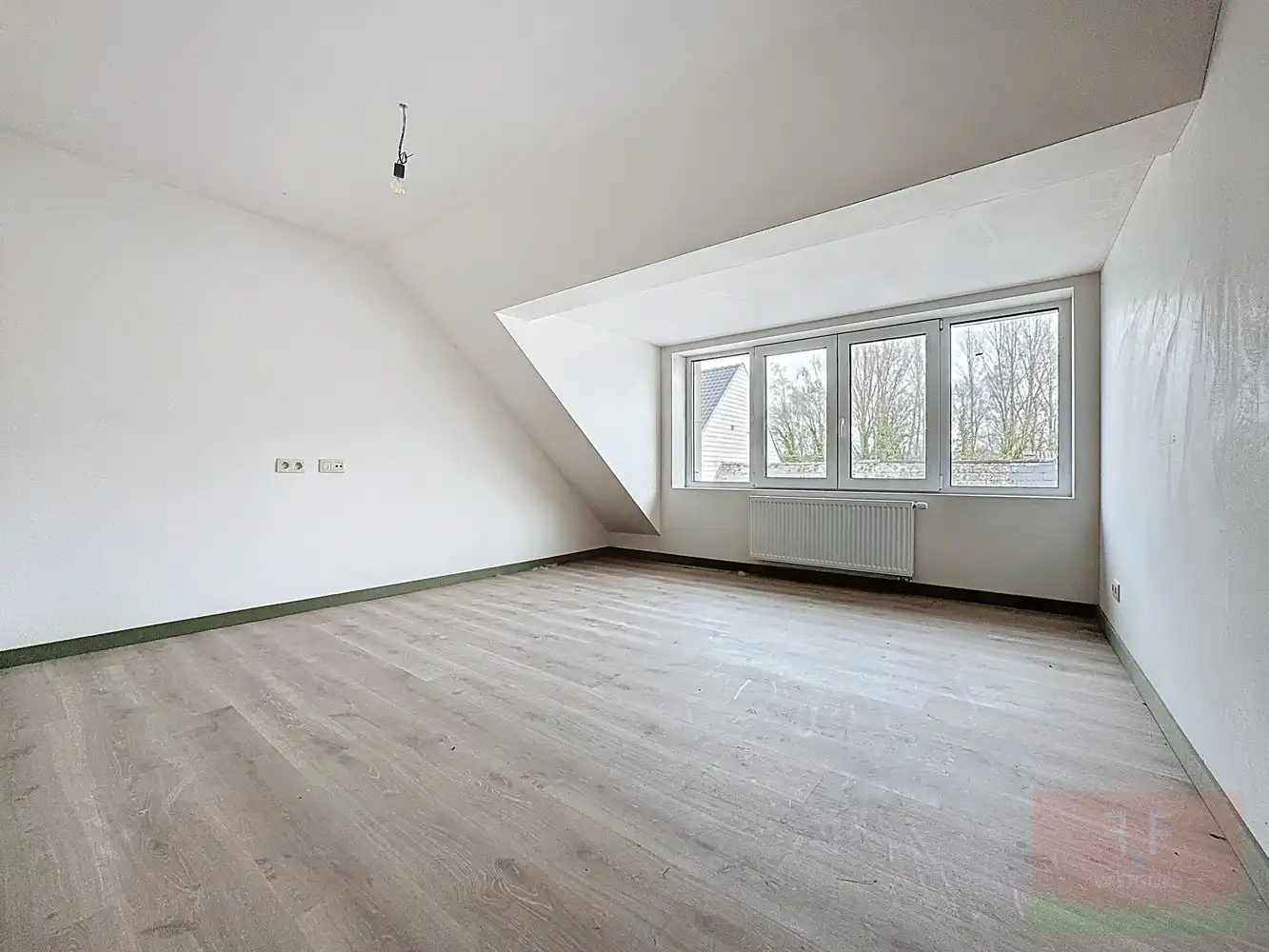 Handelspand met ruime duplex loft en grote Zuidgerichte tuin foto 8