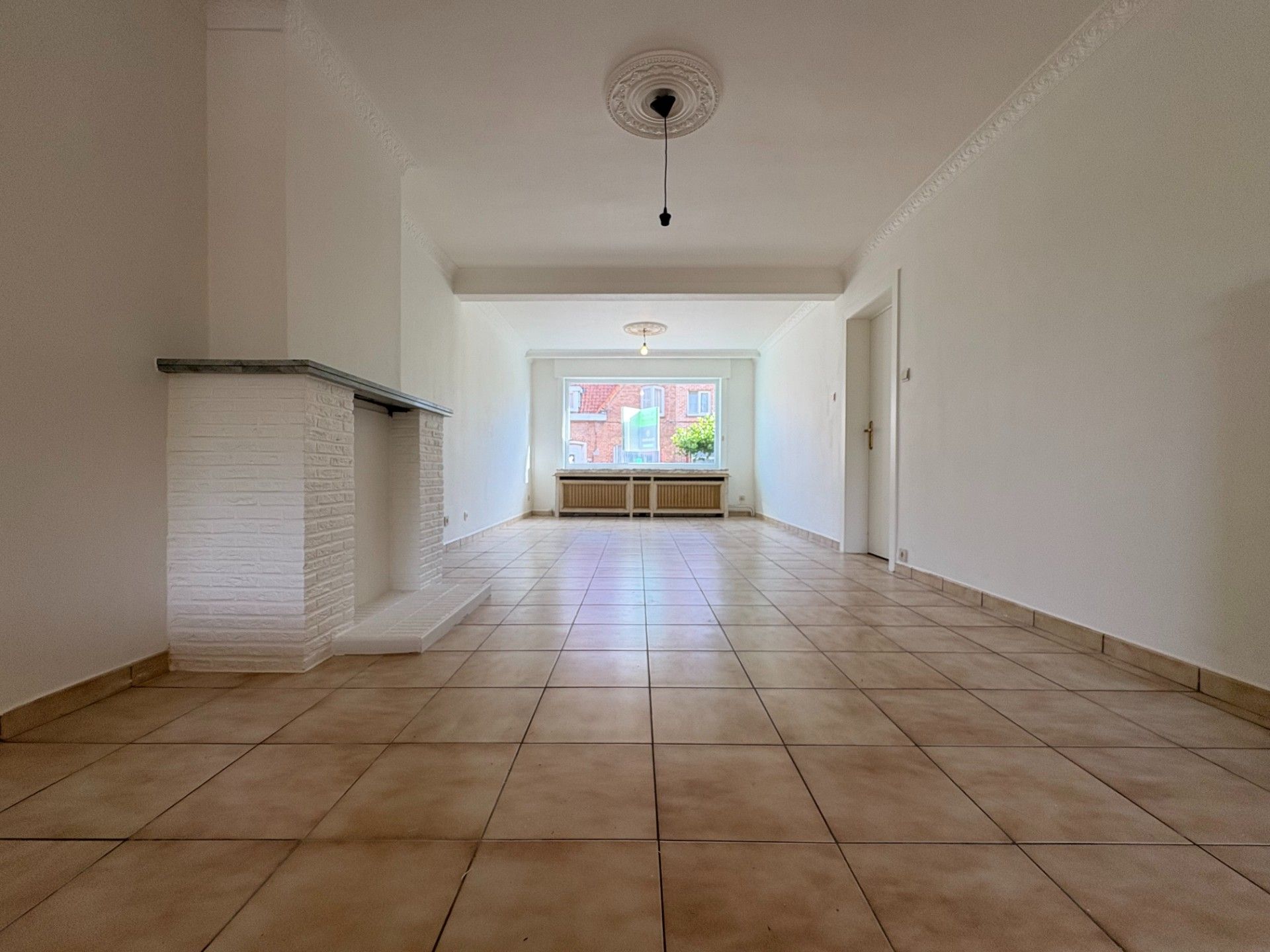 Ruime, rustig gelegen woning met 3 slaapkamers in Anzegem foto 3