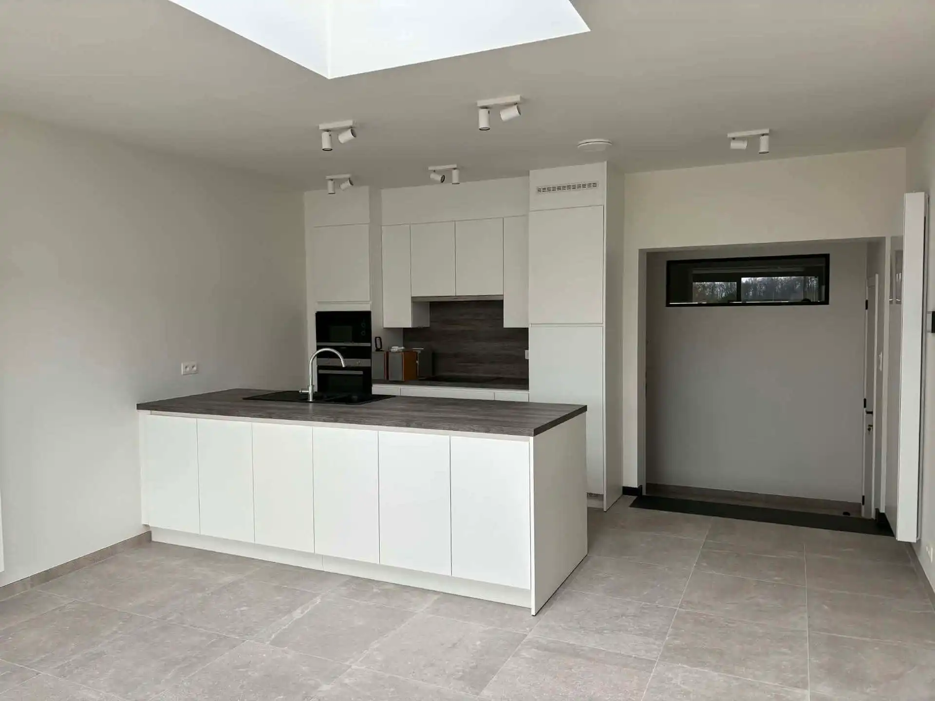 AAIGEM - Unieke totaalrenovatie foto 8