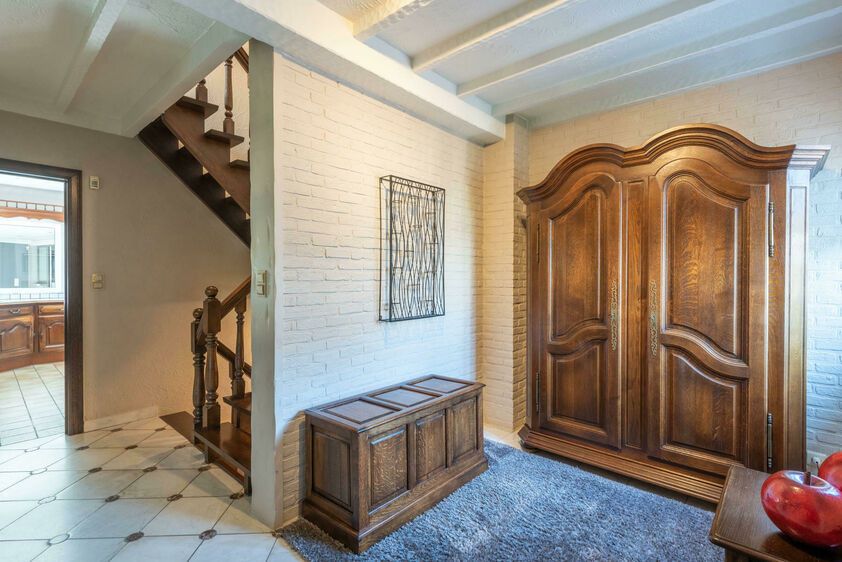 HANDELSZAAK MET WOONST OP TOPLOCATIE IN VROENHOVEN. foto 3