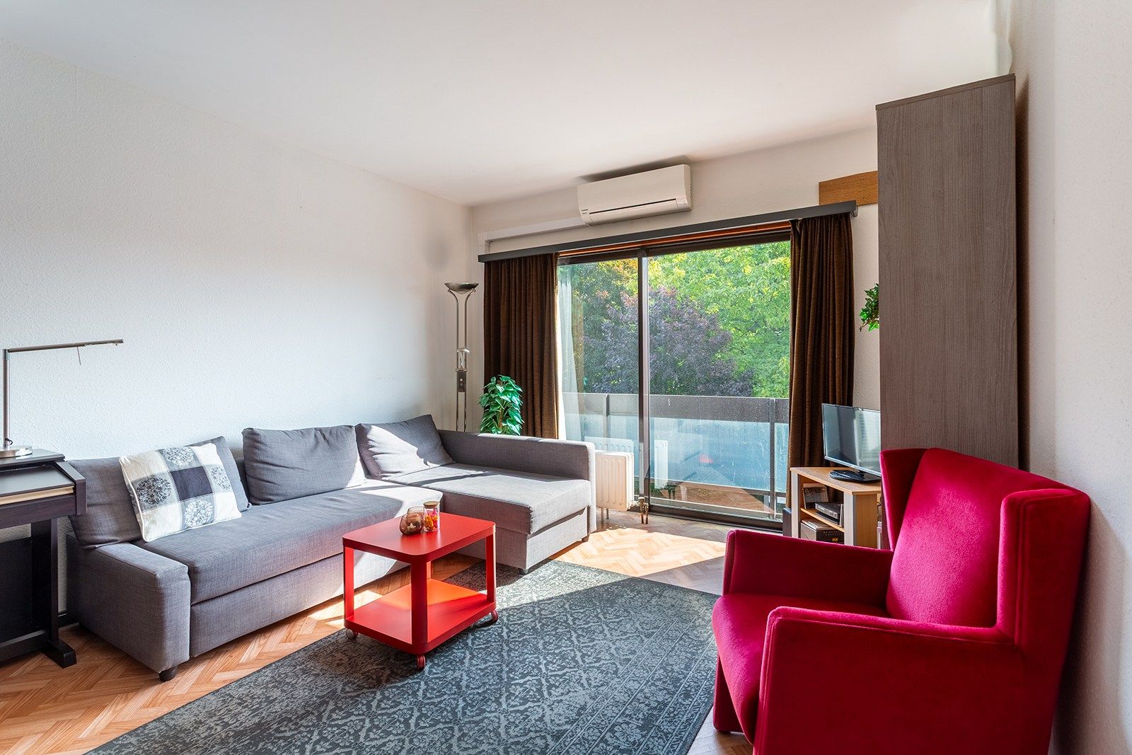 Gezellig en zeer gunstig gelegen 1-slaapkamer appartement foto 2