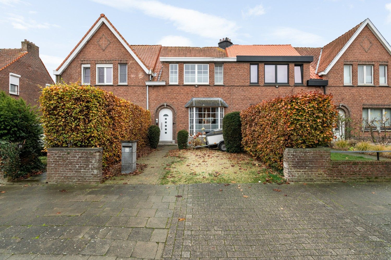 Centraal gelegen woning in doodlopende straat met 3 slaapkamers foto {{pictureIndex}}