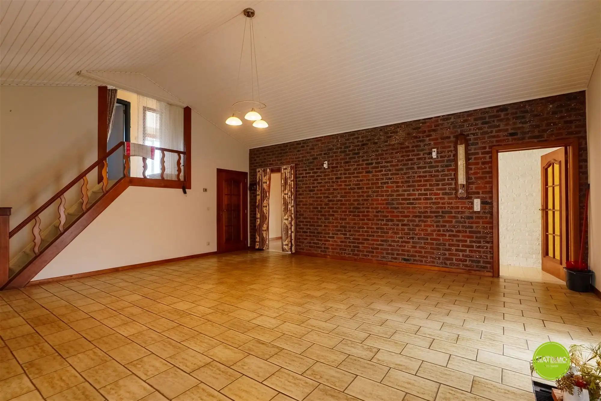 Woning met 8 slaapkamers en veel potentieel te Herk-de-Stad foto 3