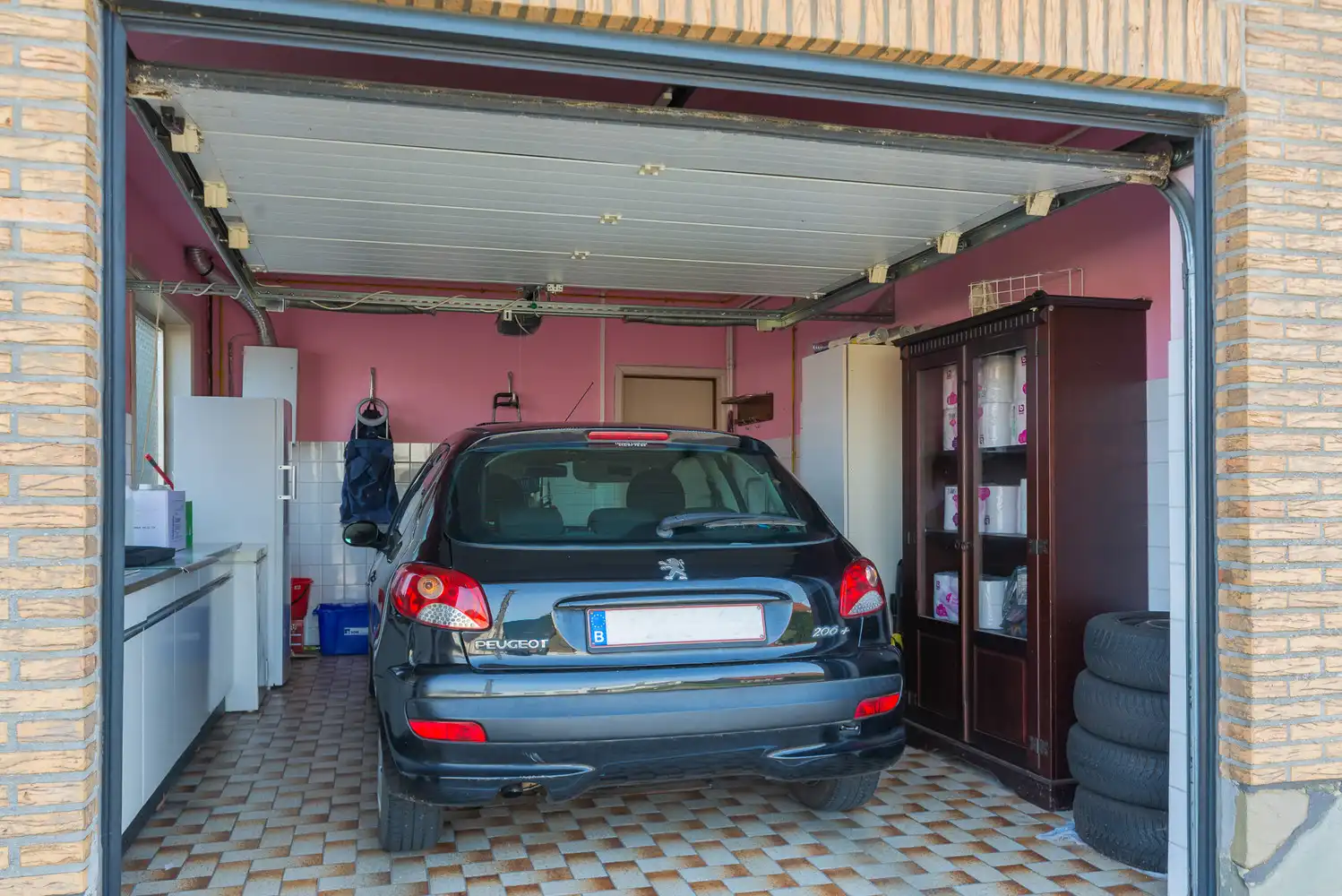 Vrijstaande woning met 3 slaapkamers op prachtig perceel van 17a 85ca foto 23