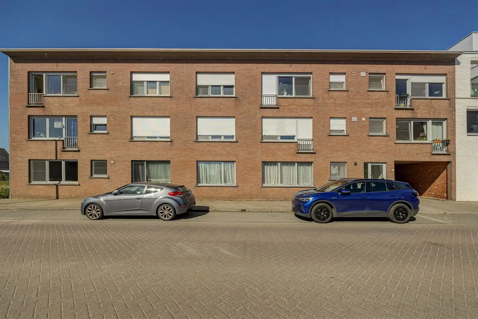 Glkvl. appartement met 2 ruime slaapkamers en garage! foto 20