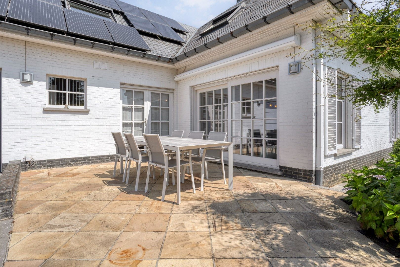 Ruime gezinswoning met 5 slpks op een zonnig perceel van 980 m² !  foto 29