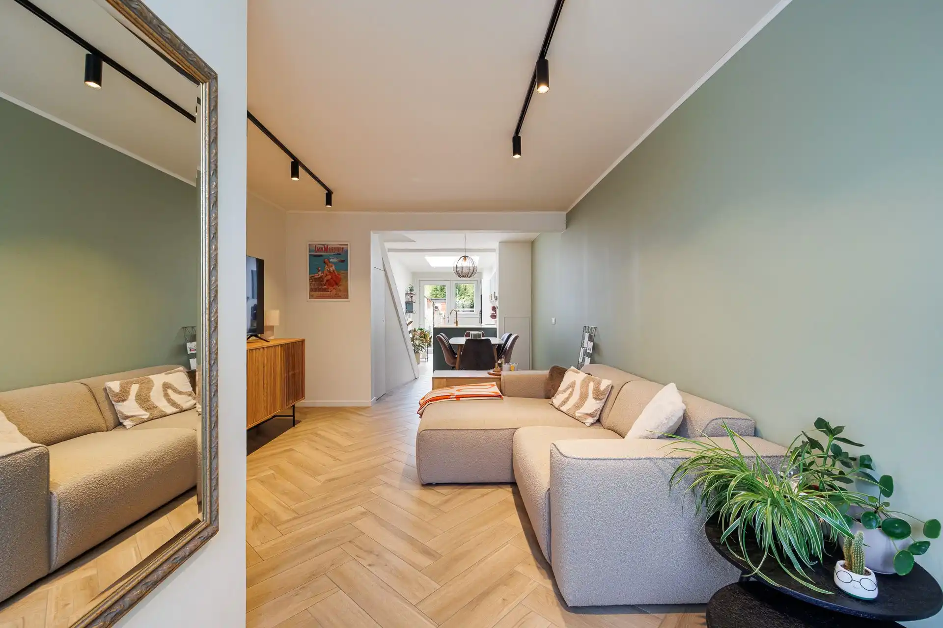 Instapklare woning met zonnige tuin foto 10