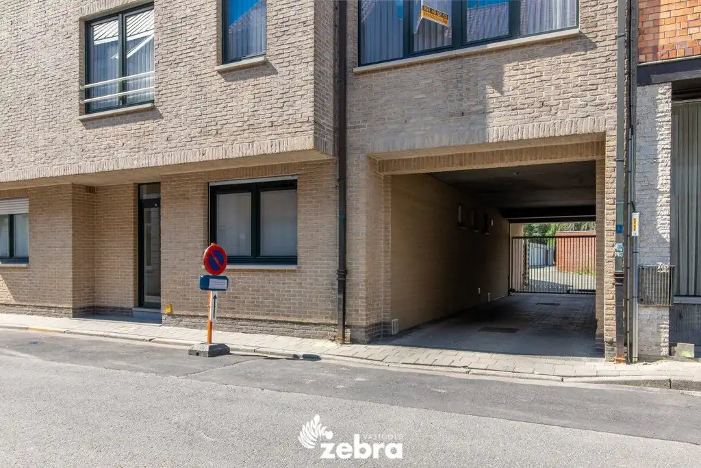 Goed onderhouden appartement met 3 slaapkamers in centrum Tielt! foto 23