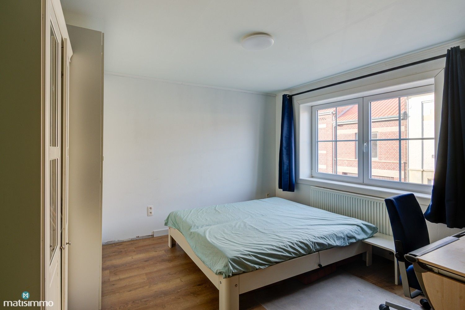 GROTENDEELS GERENOVEERDE GEZINSWONING MET ZUIDGERICHTE TUIN IN MILLEN foto 16