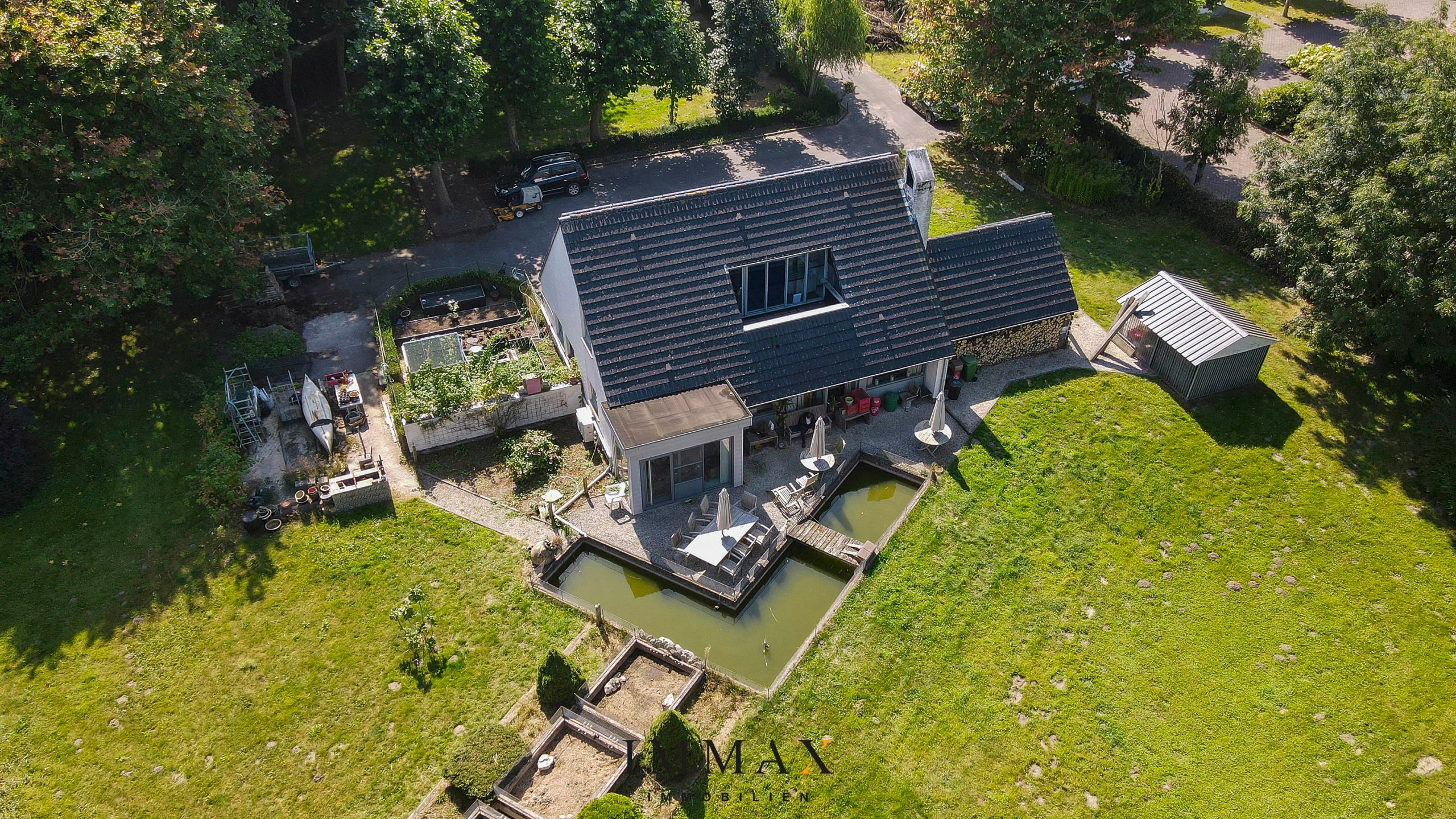 Energiezuinige villa met prachtige tuin foto 5