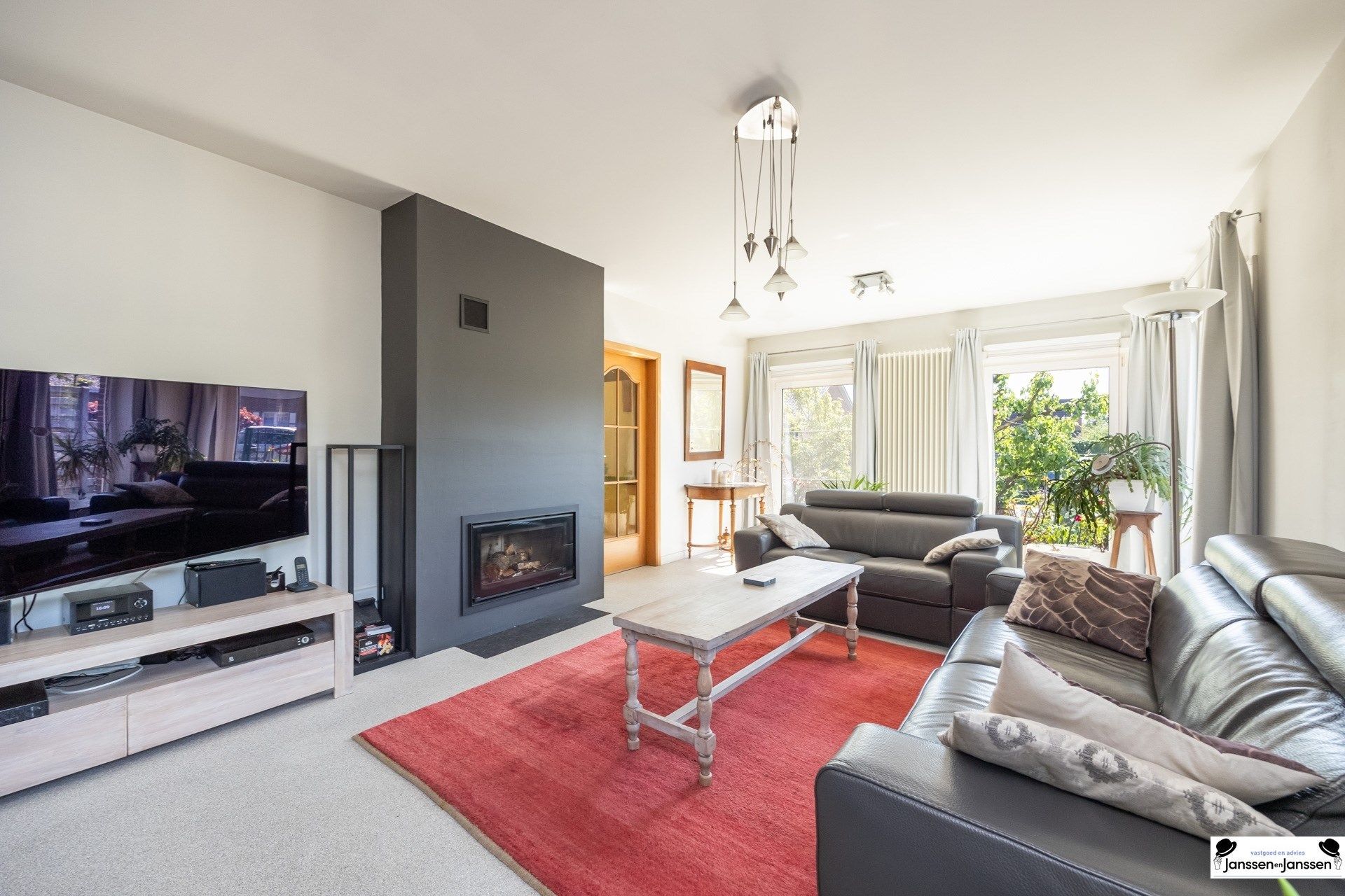 Ruime, lichtrijke en energiezuinige woning te koop EPC B (118) foto 5