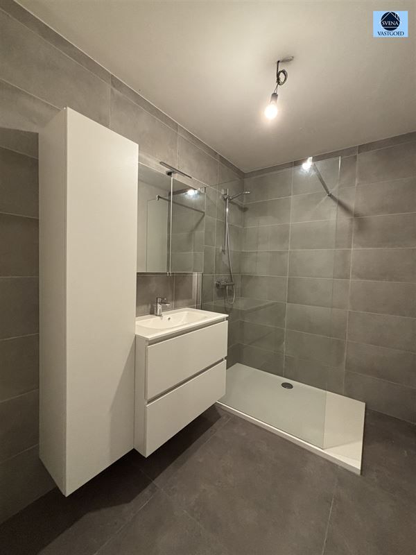 NIEUWBOUWWONING MET 4 SLAAPKAMERS EN GARAGE. foto 11