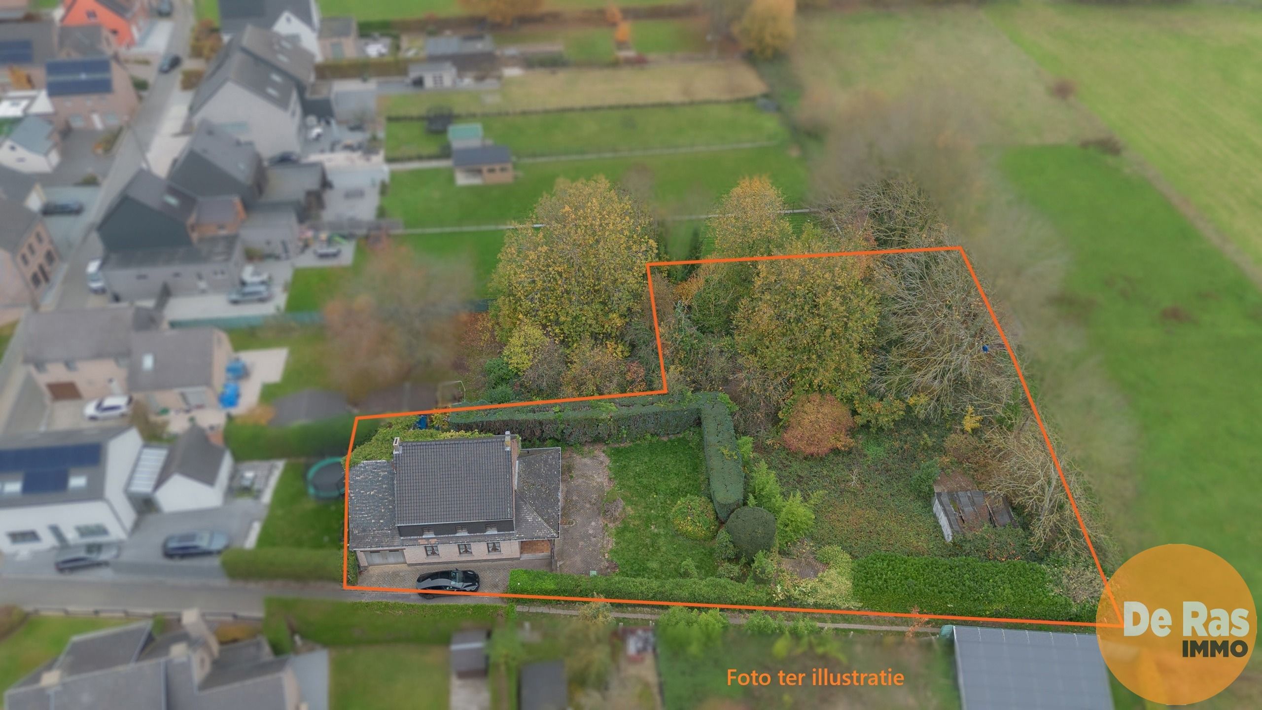 Hoofdfoto van de publicatie: HILLEGEM - Te renoveren woning op een unieke locatie