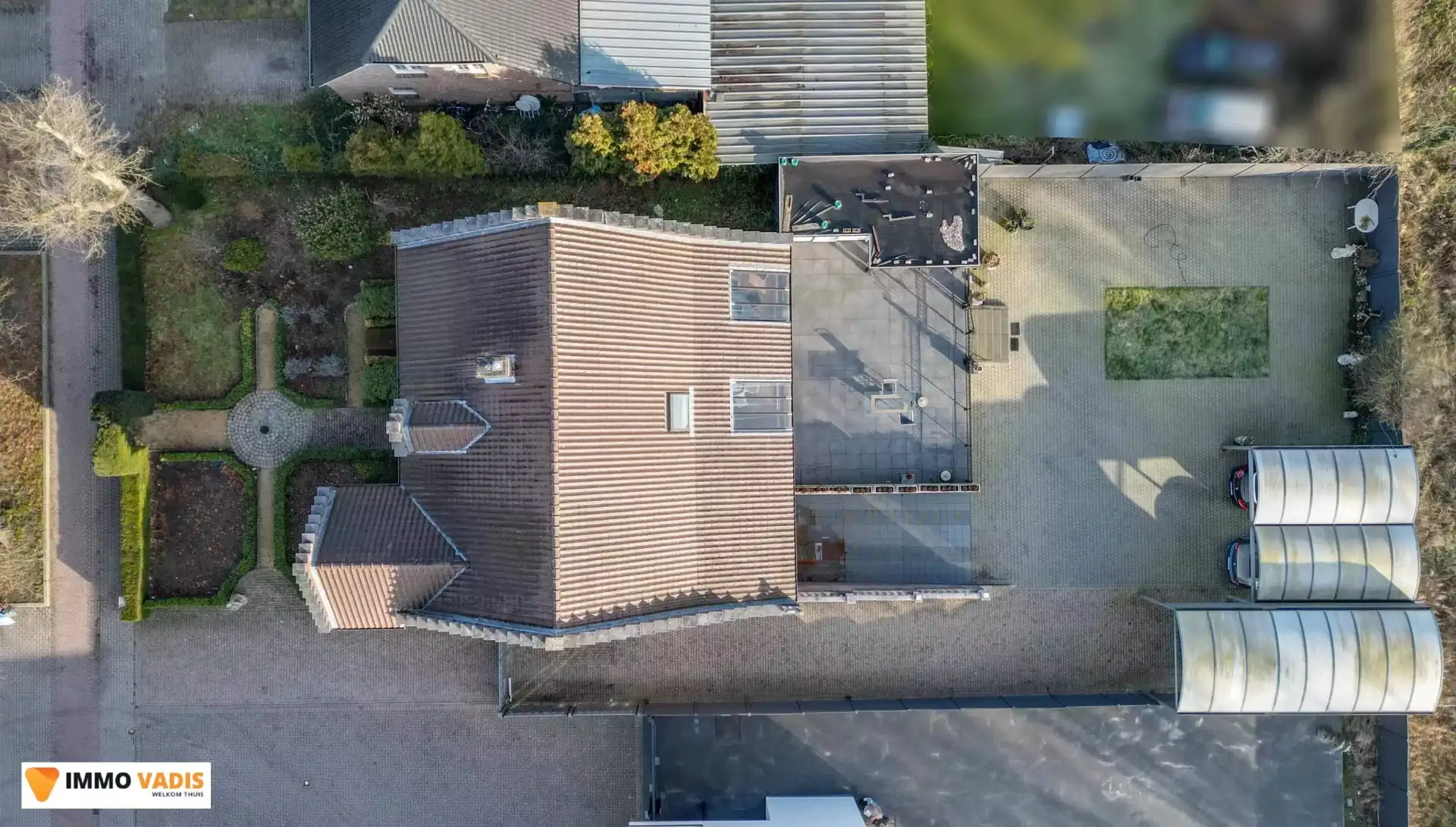 Gunstig gelegen, charmante en uitstekend onderhouden villa foto 21