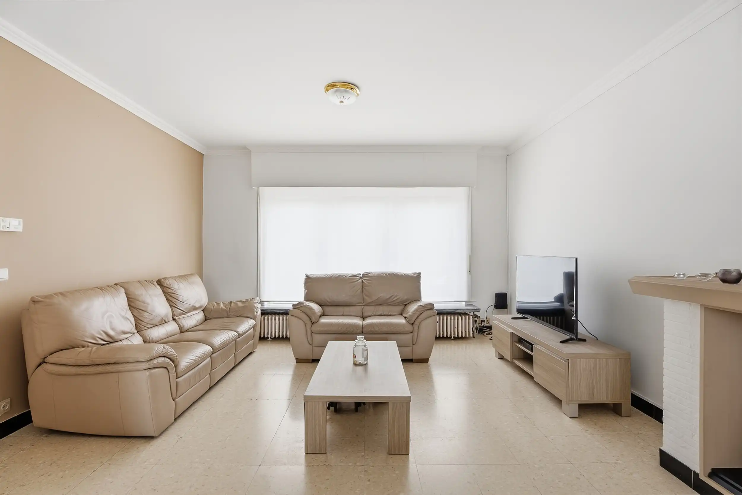 Ruime woning met 4 slpk, kelder en tuin te Tielt foto 4