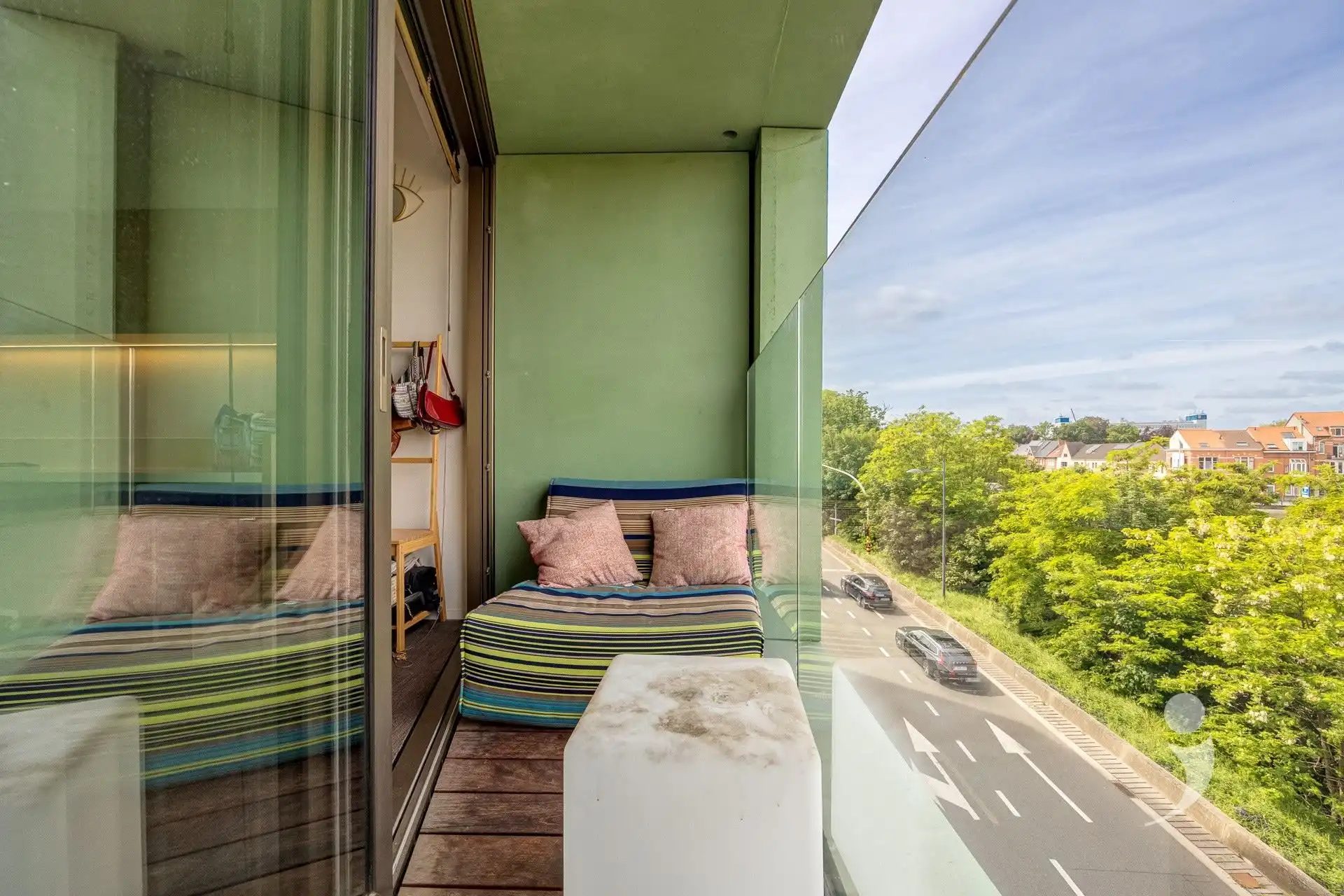Luxueuze studentenkamer met eigen sanitair en terras foto 8