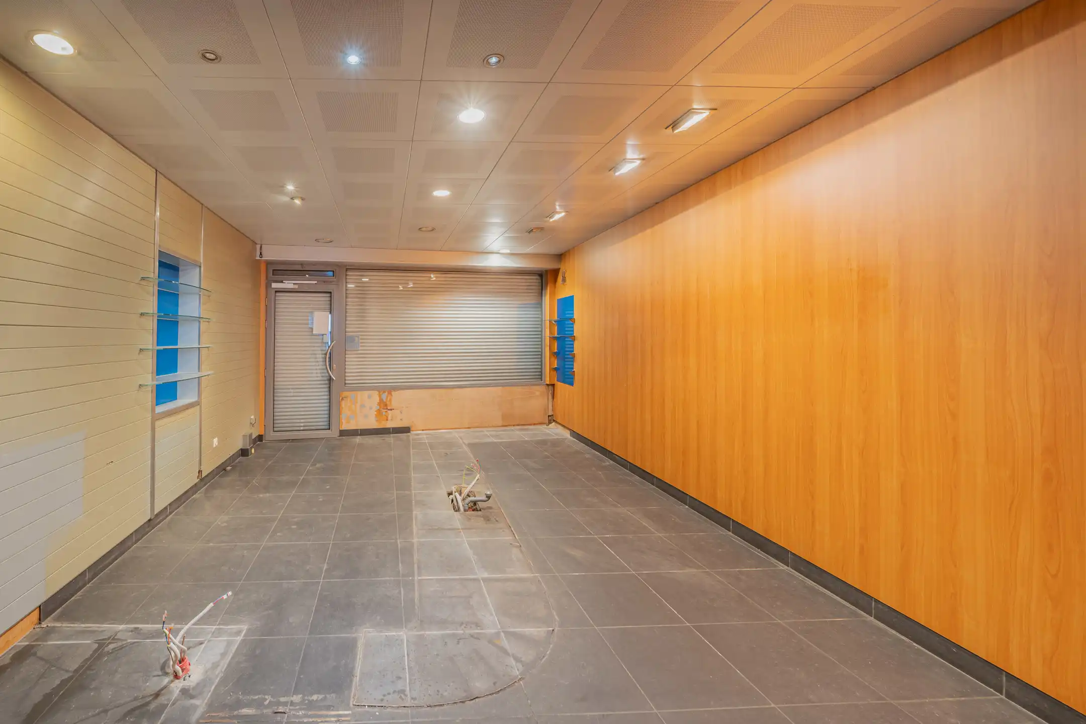 Te renoveren woning met magazijn op ruim perceel (833 m²)  foto 10