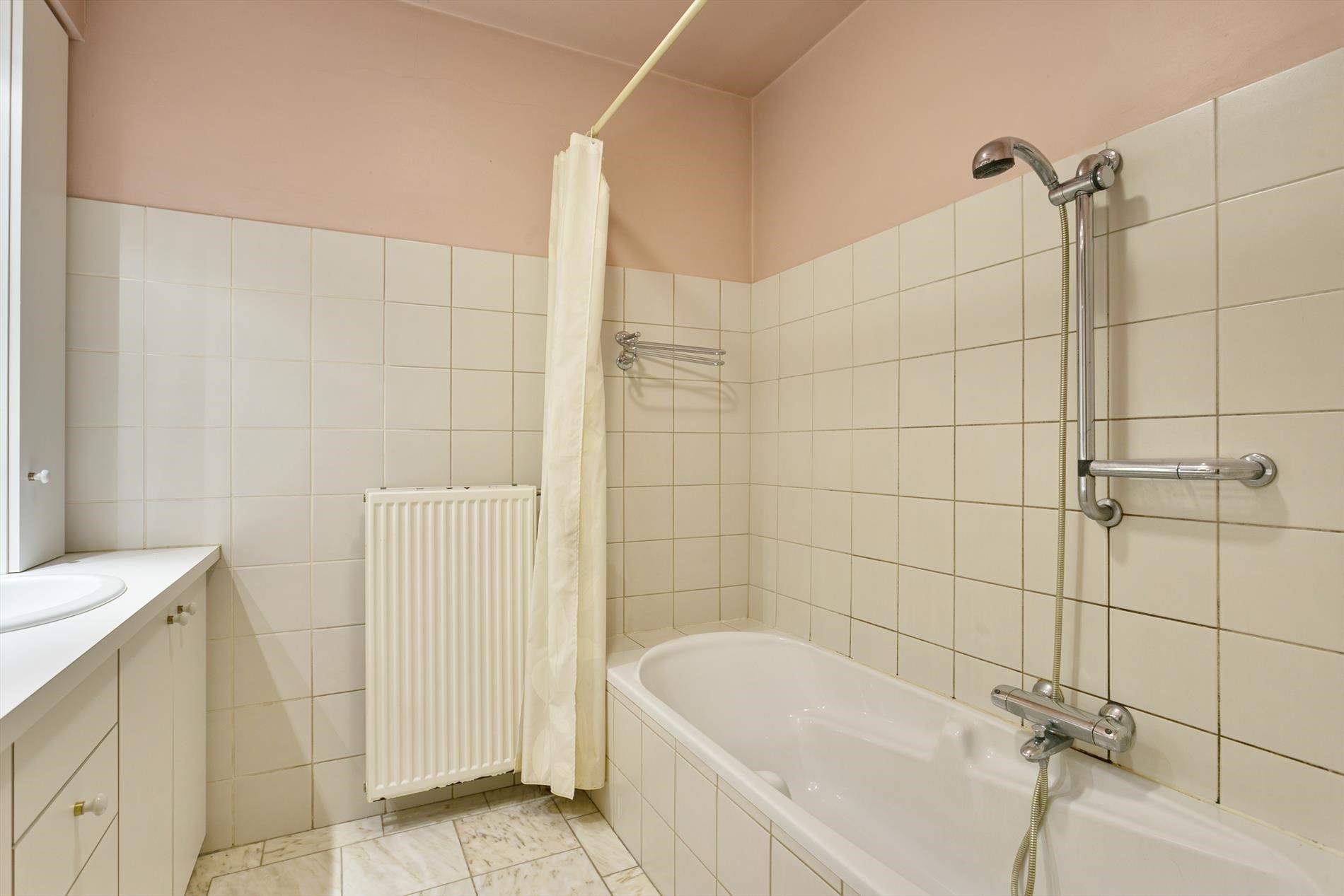 Verzorgd appartement met 1 slaapkamer op een toplocatie in Mol-centrum ! foto 11
