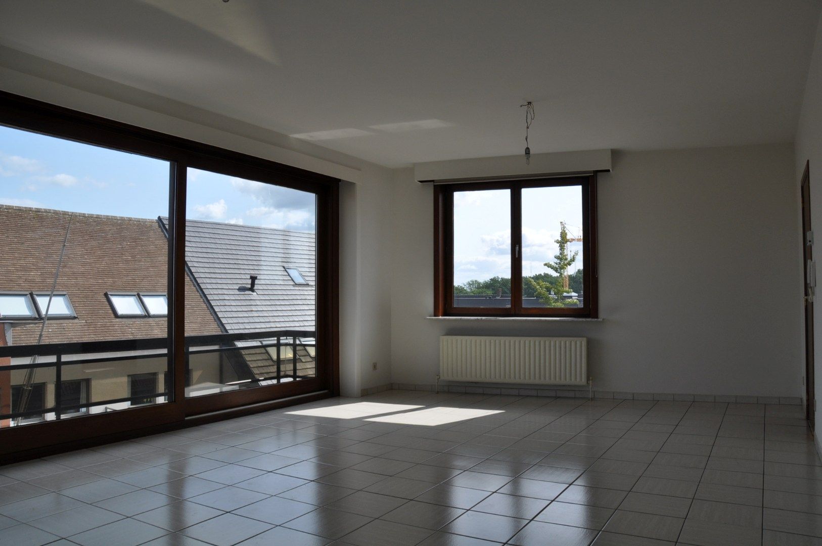Ruim en verzorgd appartement met twee slaapkamers - centrale ligging. foto 2