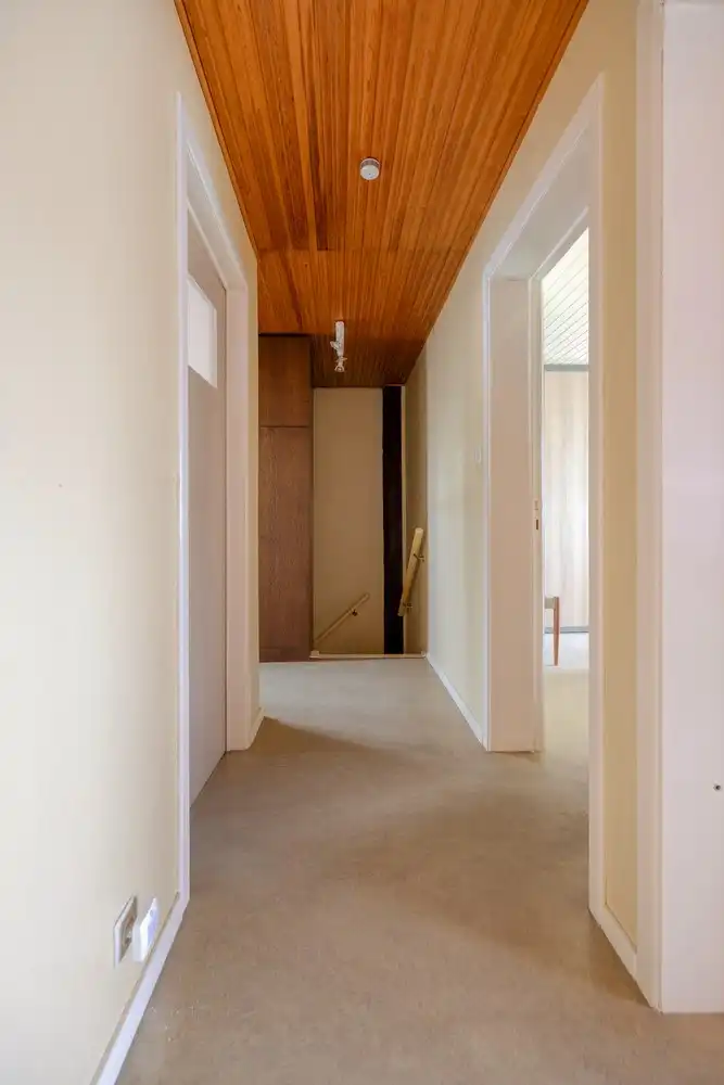 Gezinswoning met 4 slaapkamers en aangelegde tuin in doodlopende straat foto 17