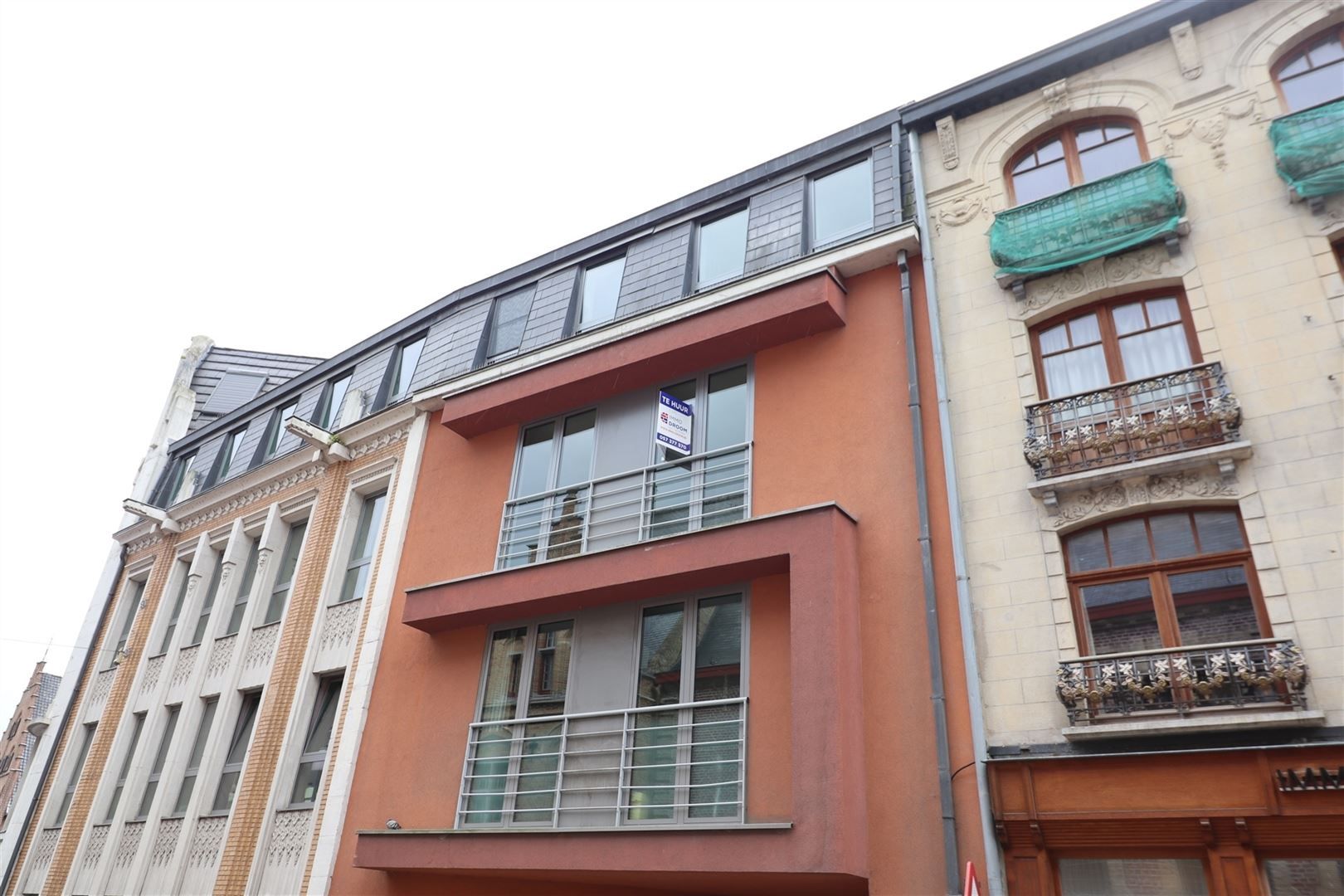 Twee slaapkamer app met terras!  foto {{pictureIndex}}