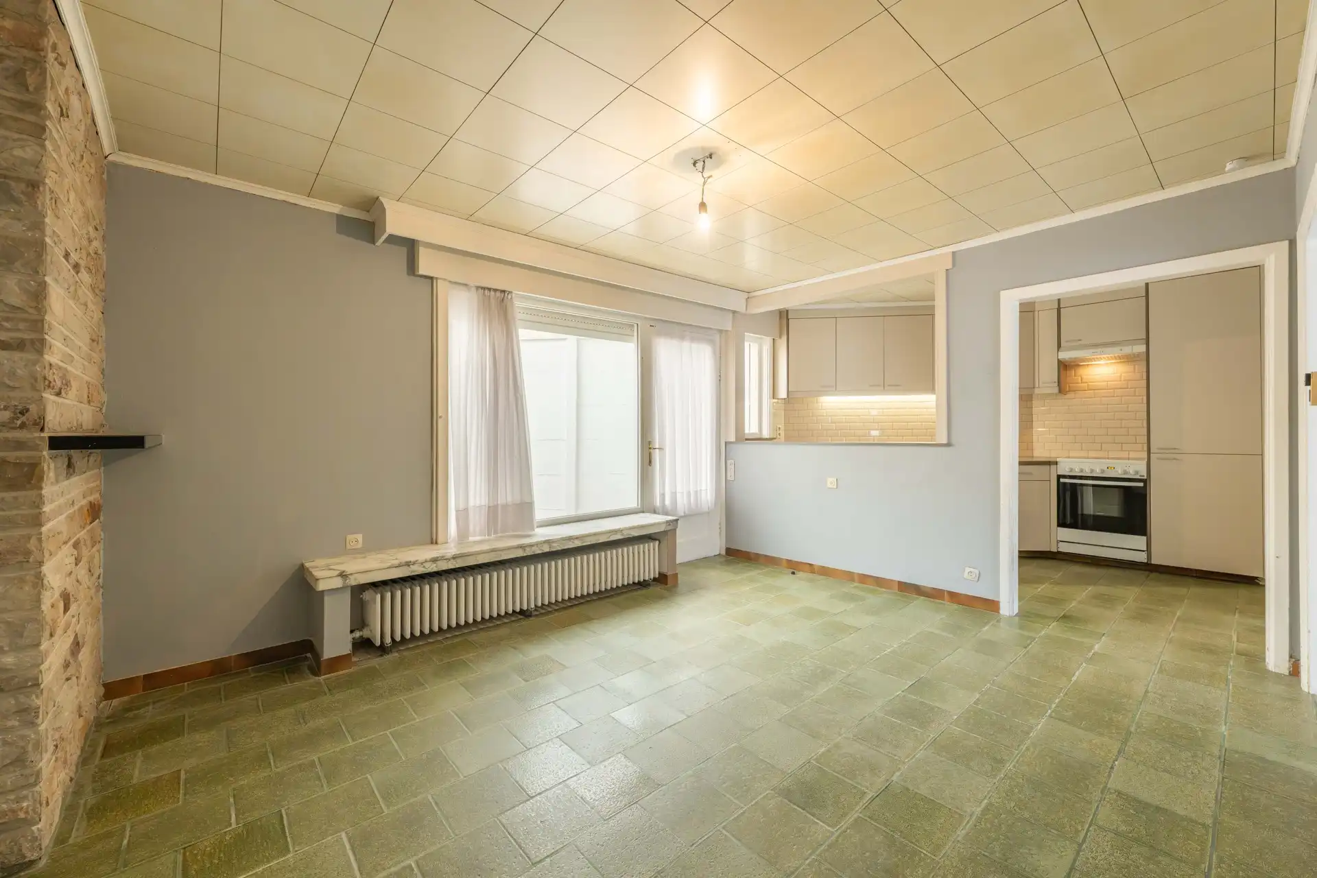 Gezellige woning met drie ruime slaapkamers en veel bergruimte te koop in Wakken foto 4