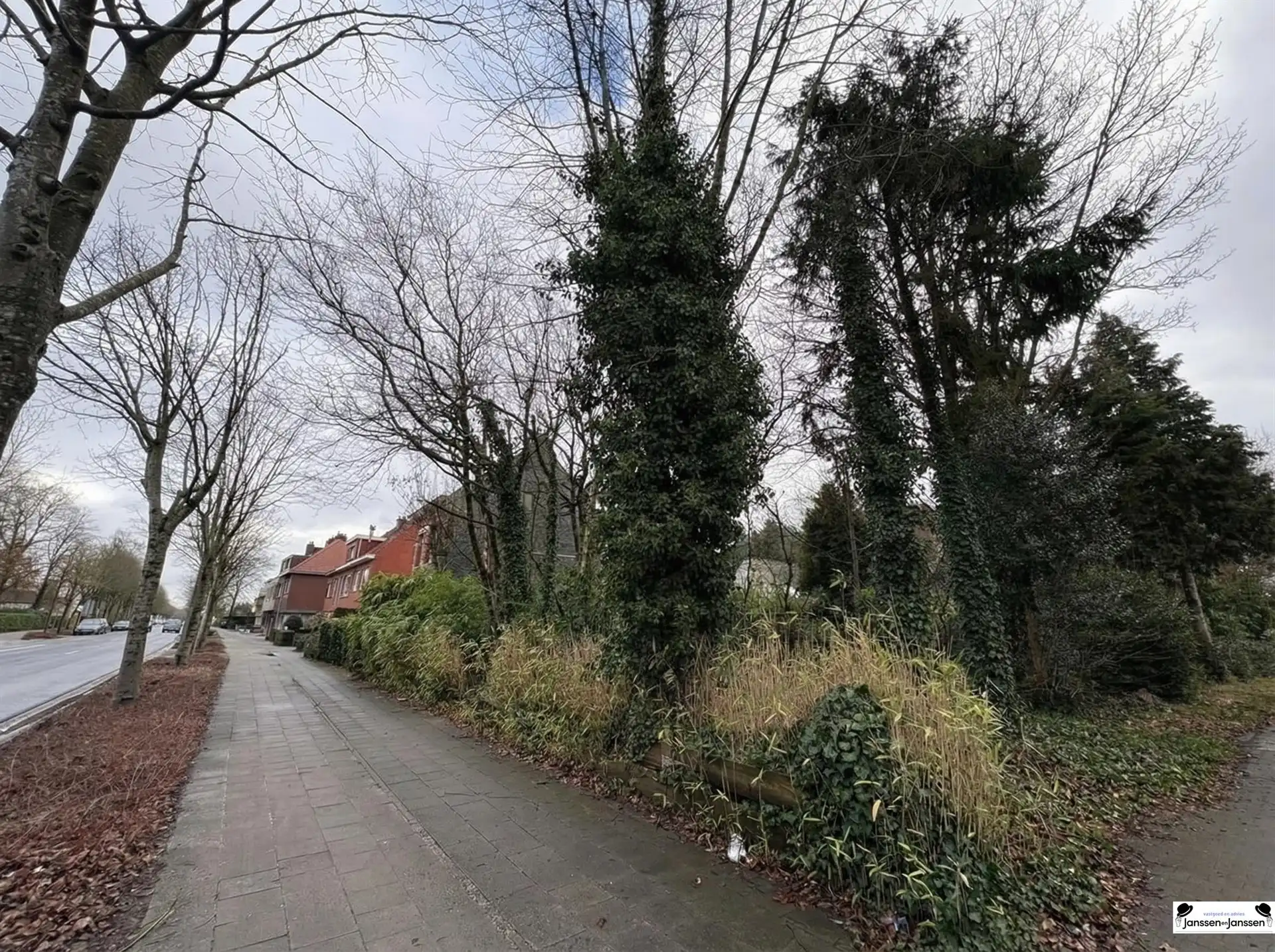 Mooi perceel bouwgrond van 1.438 m² foto 7