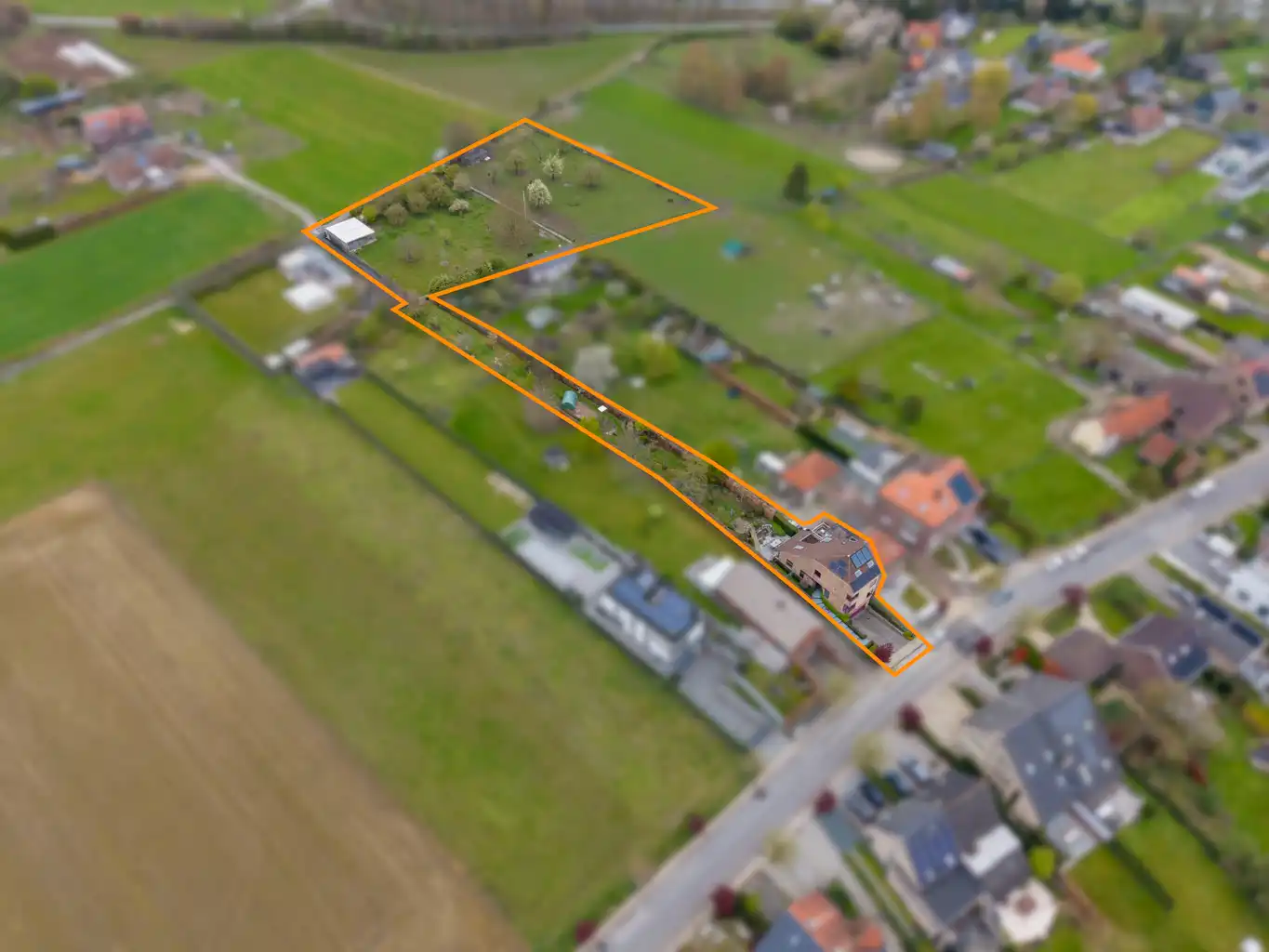 Ruime woning: 5 slpks, garage en grote tuin op toplocatie foto 39