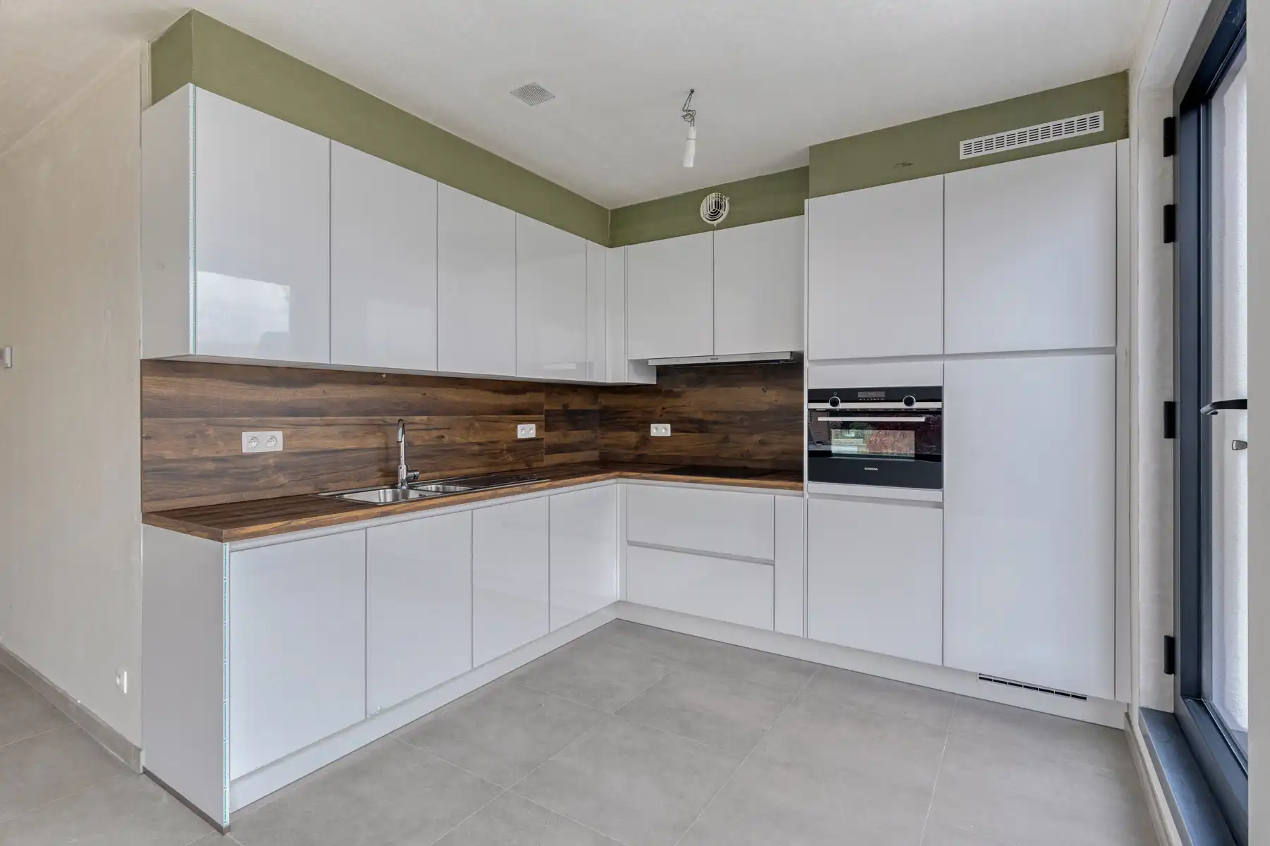 Nieuwbouw duplex appartement met ruim terras in het centrum foto 10