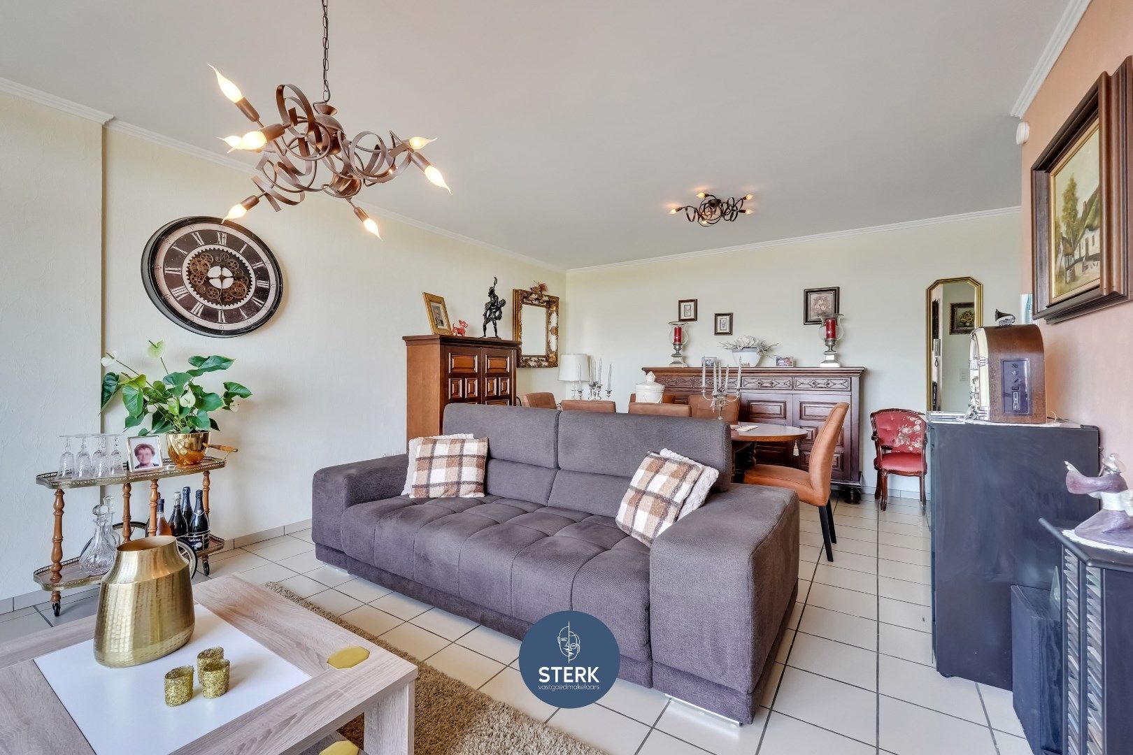 IDEAAL APPARTEMENT ALS INVESTERING OP EEN TOPLOCATIE IN CENTRUM LANAKEN ! foto 8