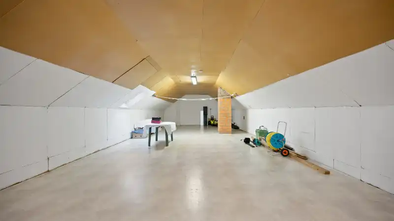 Landhuis van 278m² op 12 are nabij het centrum foto 19