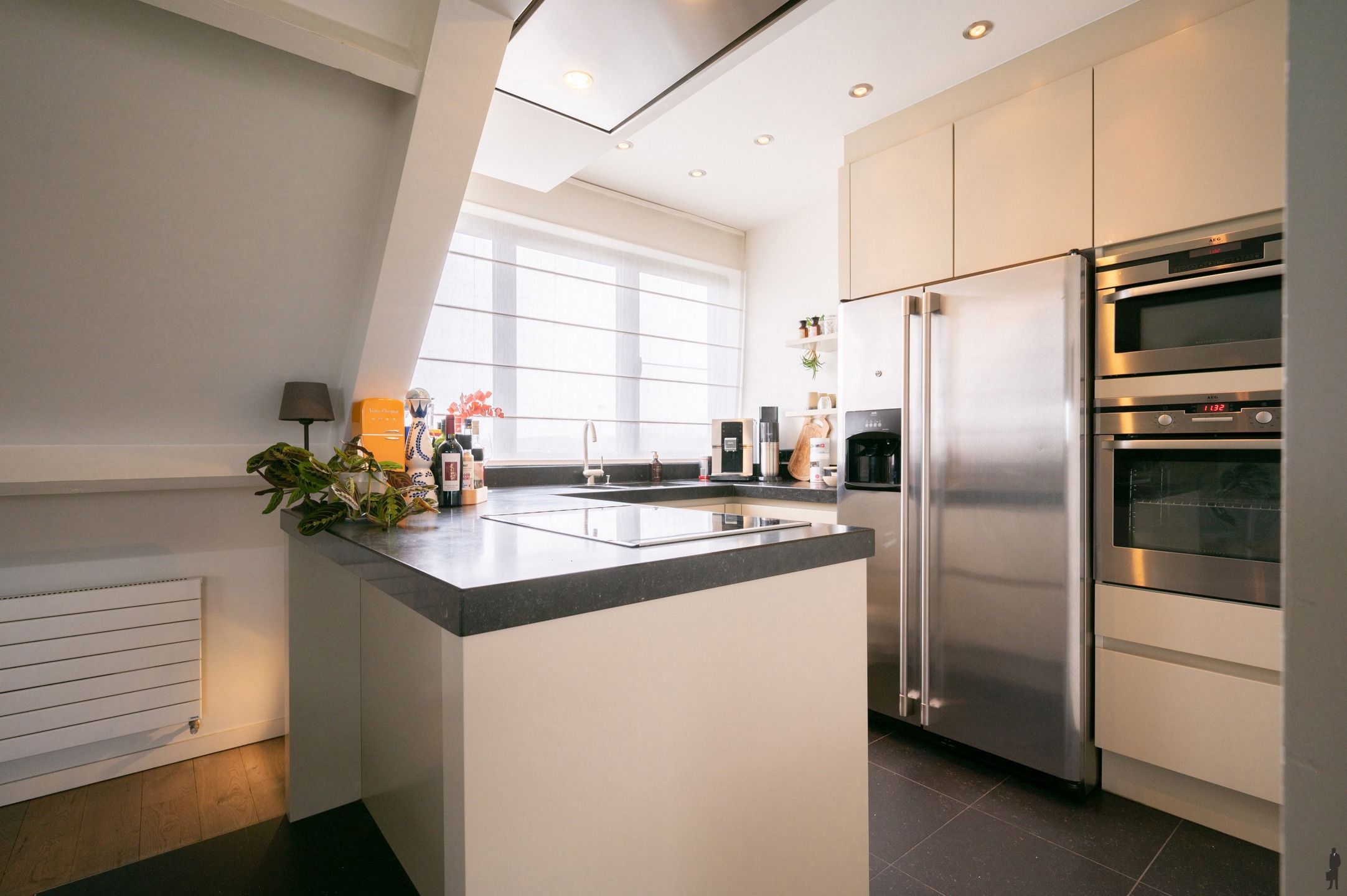 Dakappartement met groot terras! foto 9