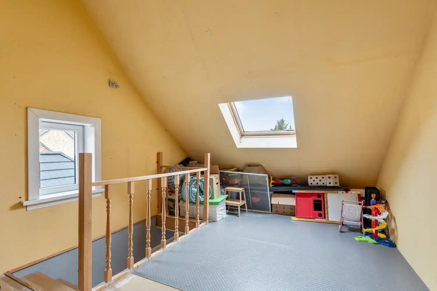 Gerenoveerde driegevelwoning met 3 slaapkamers, een tuin en een autostaanplaats te Wilsele! foto 19