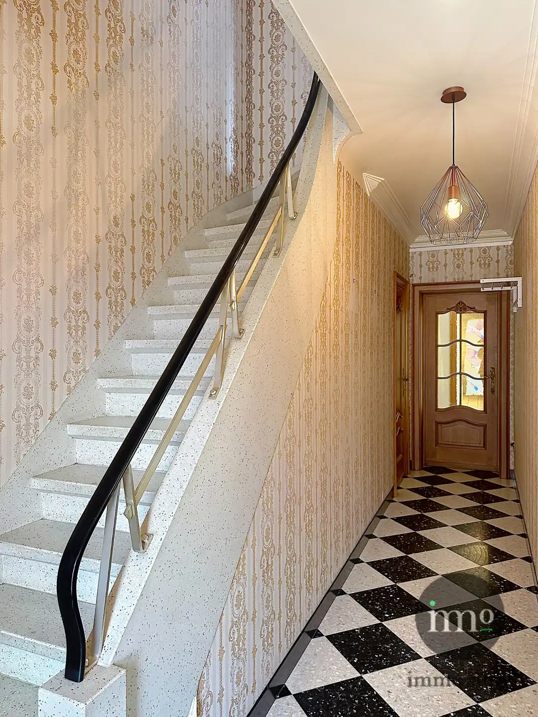 Stevige woning met tuin op rustige ligging in Ternat foto 15