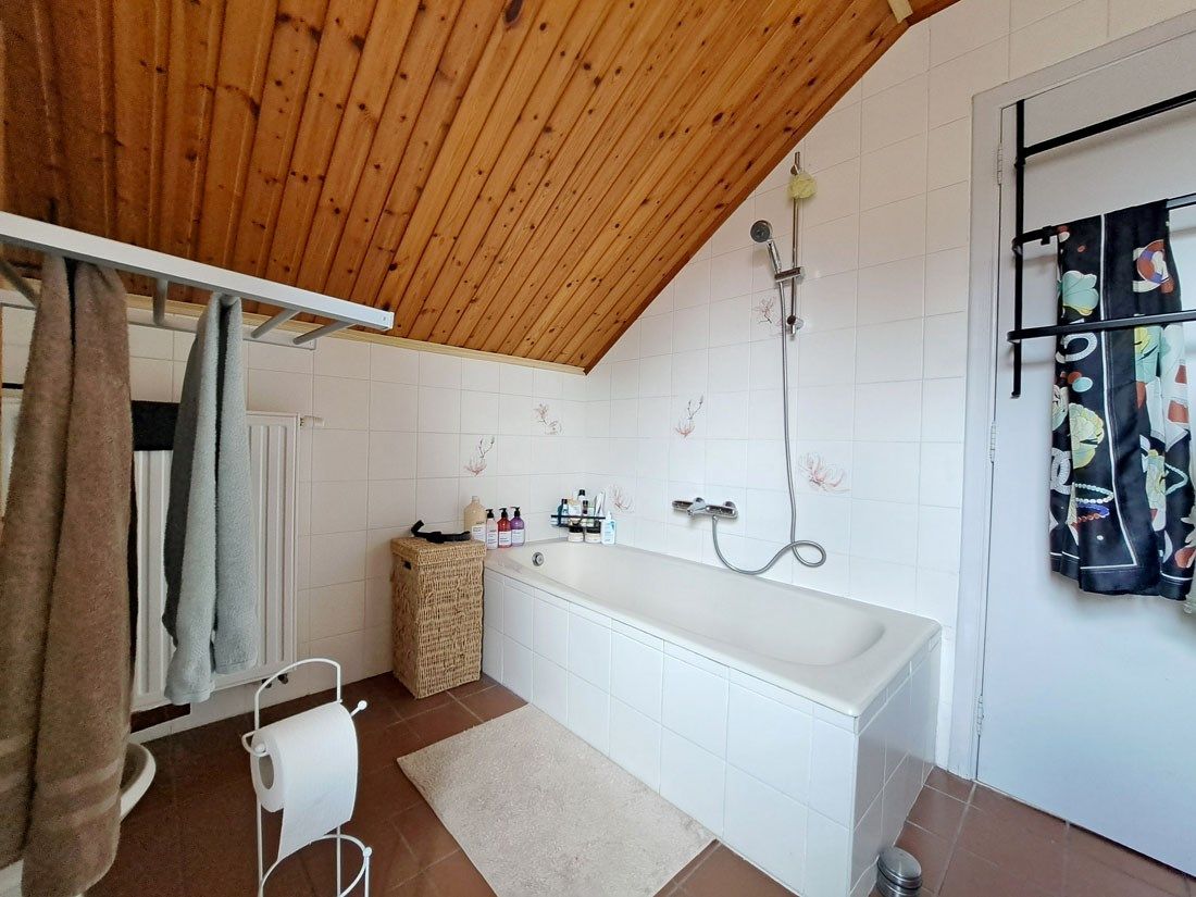 Eigentijdse villa te Lummen foto 17