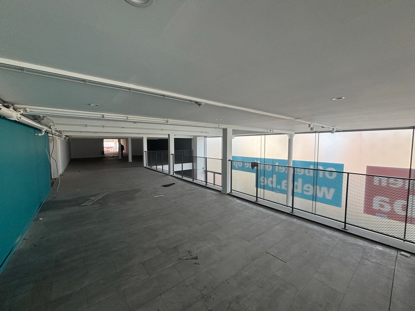 Handelsruimte 829 m² te huur naast WEBA Tongeren foto 6