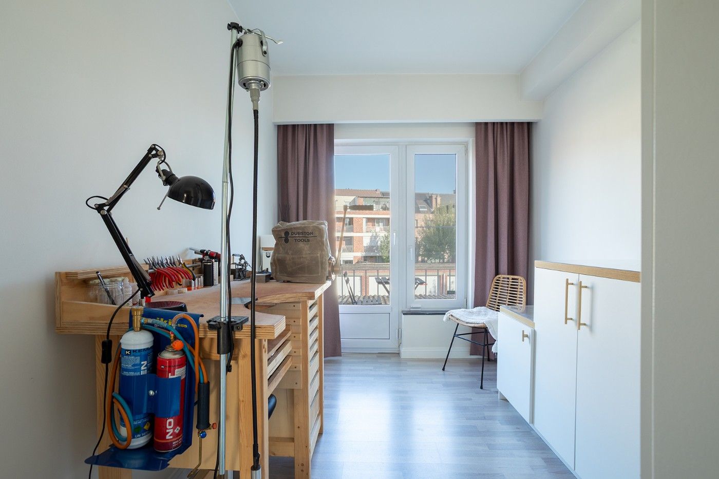 Prachtig gerenoveerd appt. met 2 slpk. en balkon op toffe locatie in Schoten foto 12