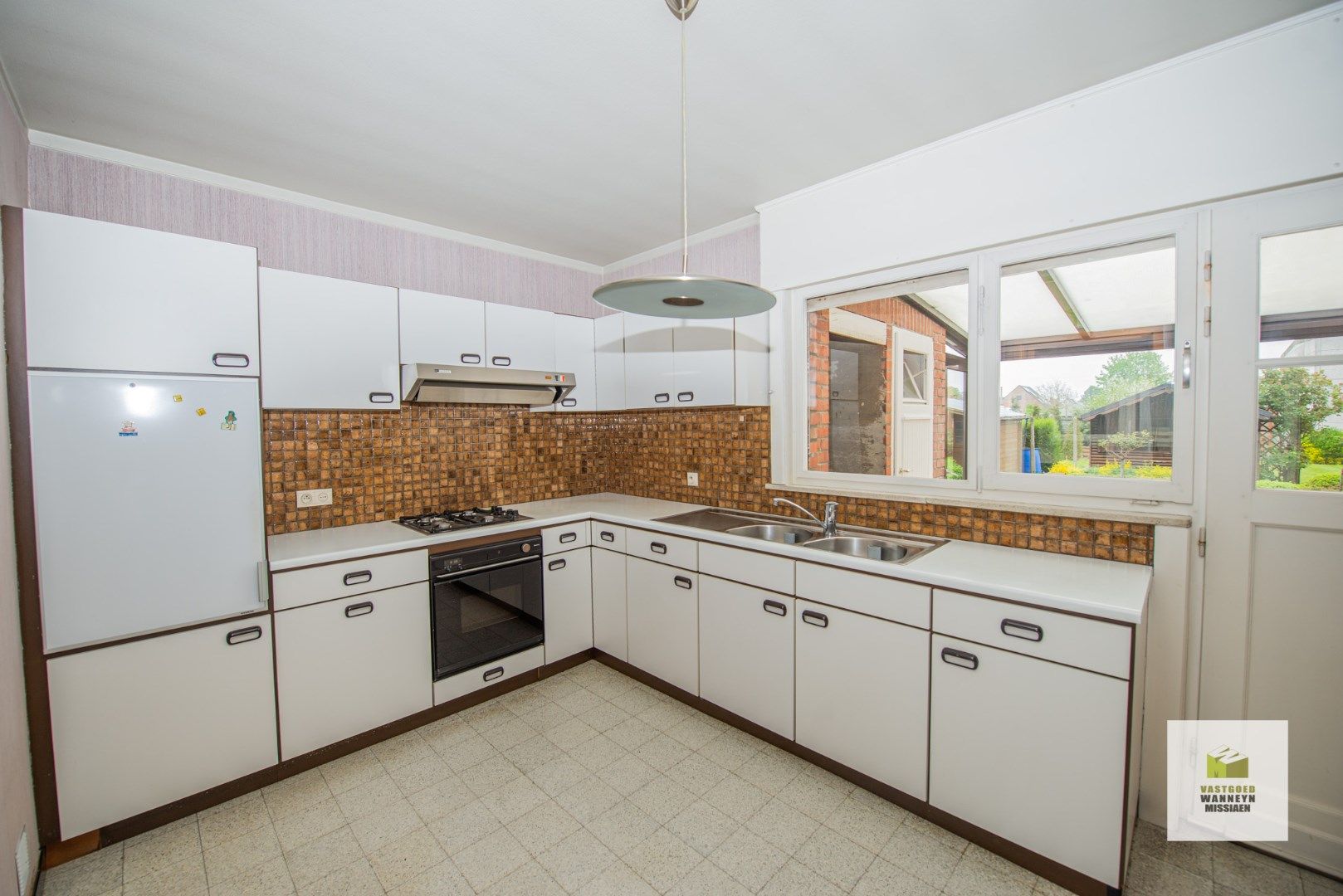 Ruime en centraal gelegen woning met 3 slaapkamers en tuin foto 6