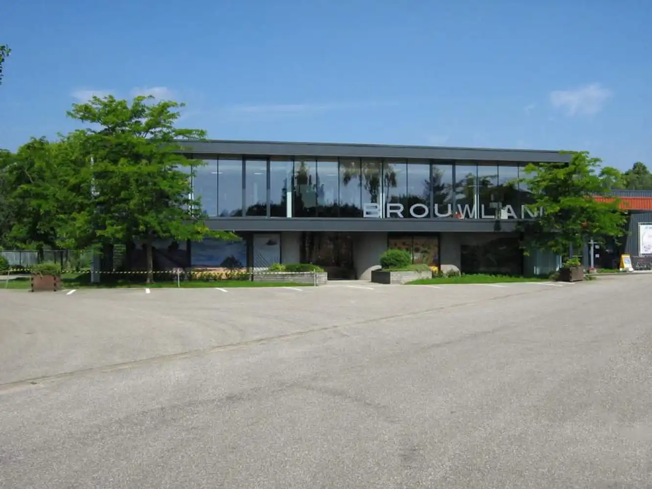 Industrieel-magazijn-logistiek te koop foto {{pictureIndex}}