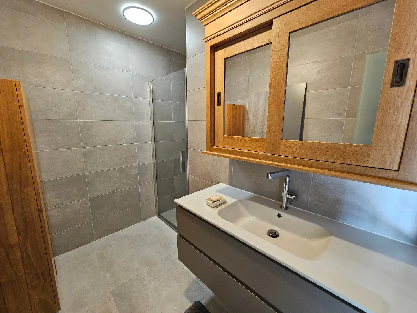 Lichtrijk & energiezuinig - luxe BEN-appartement met 3 slaapkamers en ruim terras foto 14