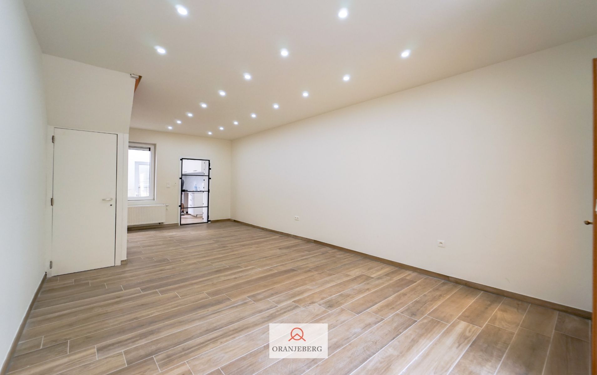 Ruime woning te huur aan de Visserij centrum-Gent foto 8
