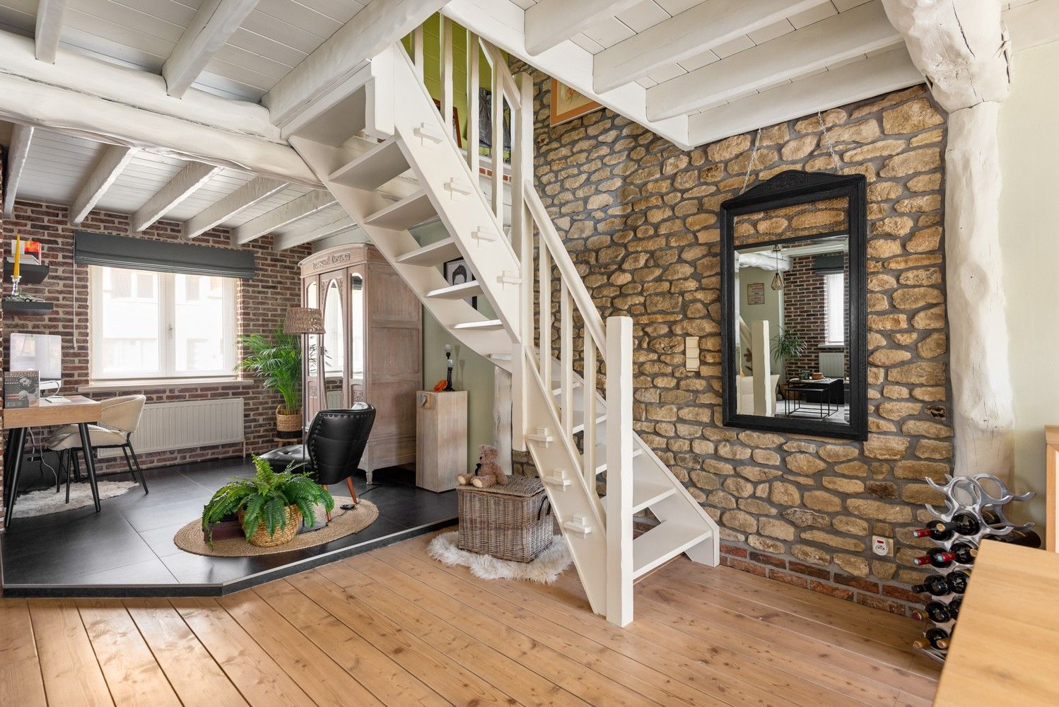 Instapklare woning met 3 slaapkamers en prachtige tuin te Walem foto 6