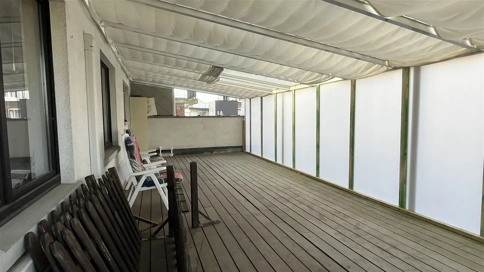 Ruim 2-slaapkamer appartement met gigantisch terras (40m²)! foto 11