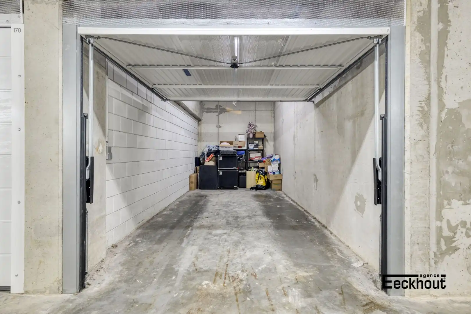 Instapklaar appartement in recente residentie nabij het strand te Mariakerke! foto 14