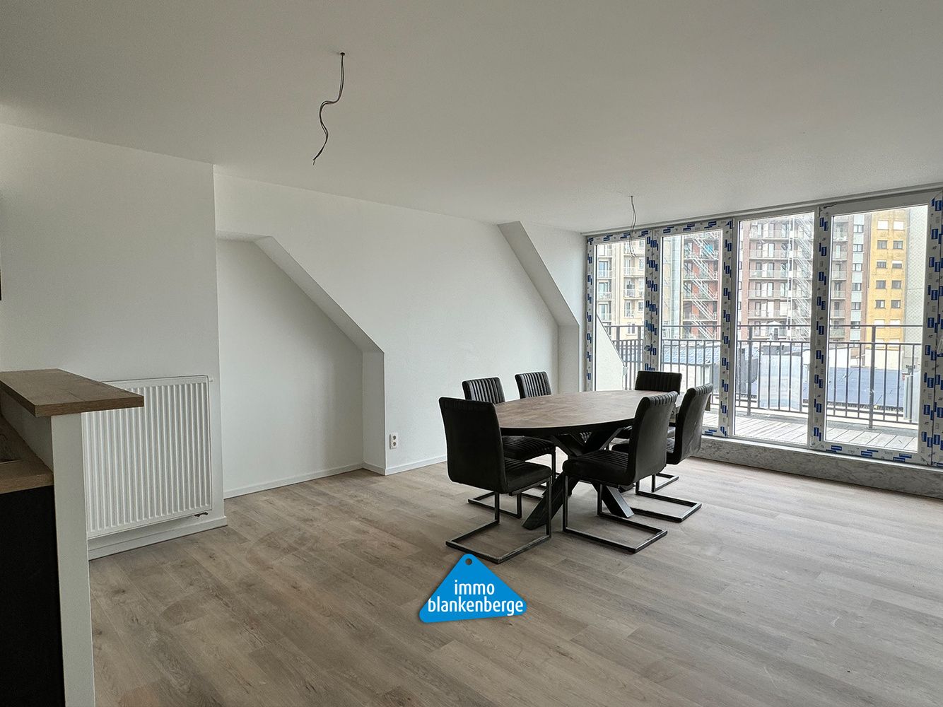Luxeus Duplex Appartement met Twee Slaapkamers en Moderne Afwerking foto 4